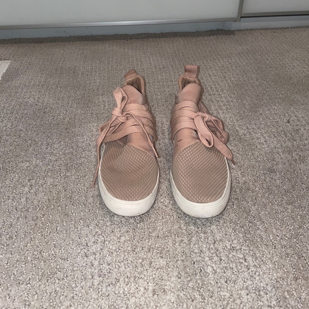 Steve Madden Nude Sneakers